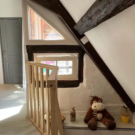 Lägenhet La Mariana - Old Town Cosy *